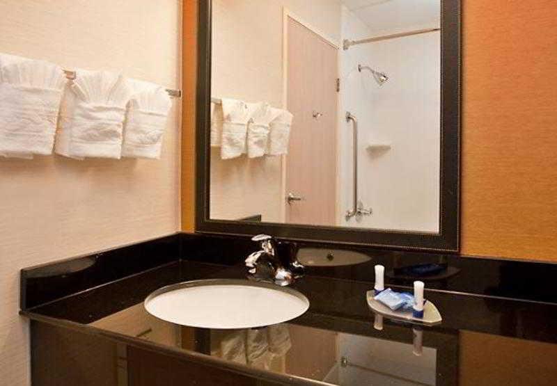 Fairfield Inn And Suites Austin South Ngoại thất bức ảnh